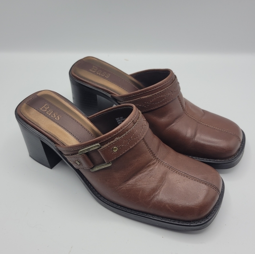 Bass square toe front Mules size 5 1/2M